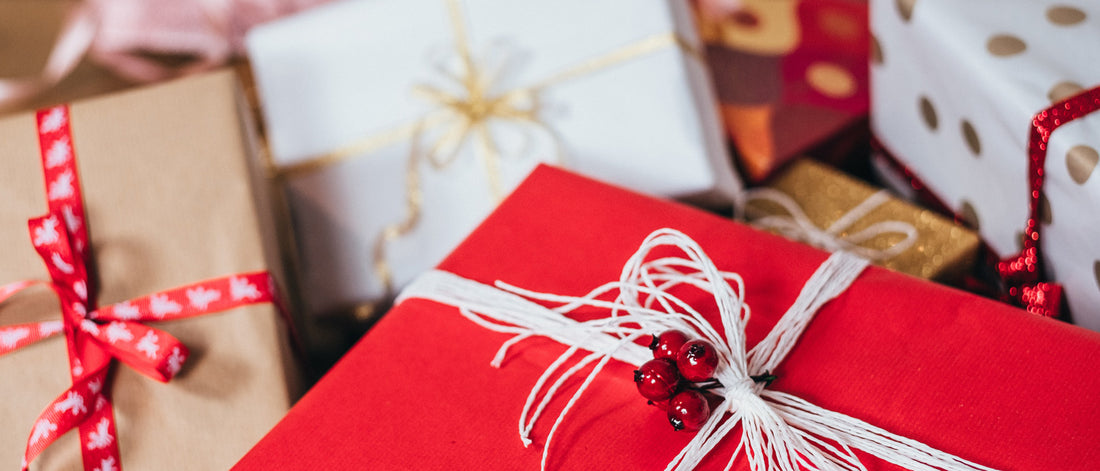 2022 Gift Guides - Under £300!